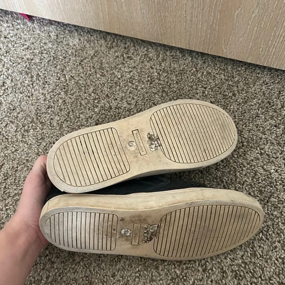 Tory Burch Lennon Perforated Slip On Sneaker Laser Cut Women's Size 7.5 Business